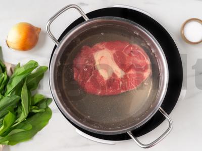 Žaliosios šaltibarščiai su rūgštynėmis Žingsnis 1