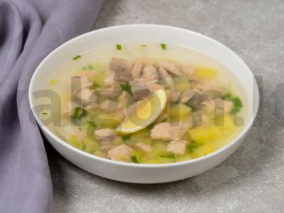 Raudonos žuvies žuvienė su bulvėmis pagrindine nuotrauka