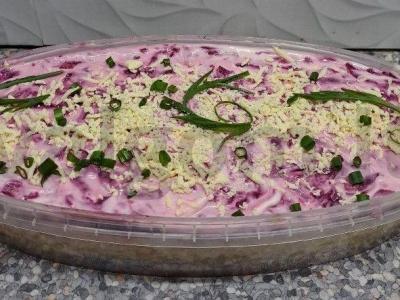 Silkė po šubą su kukurūzais pagrindine nuotrauka