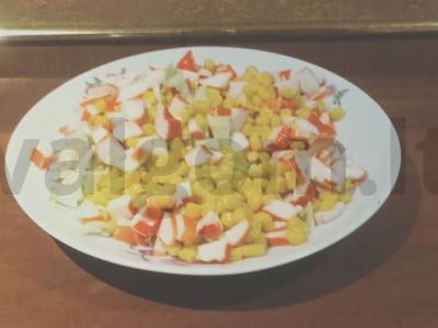 Krabų salotas su kopūstais Žingsnis 2