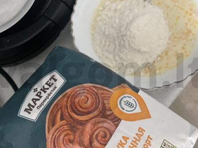 Plokšti blynai su virintu saldžiuoju pienu Žingsnis 2