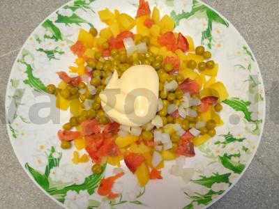 Salotos su rūkytomis lašišomis ir bulvėmis Žingsnis 5