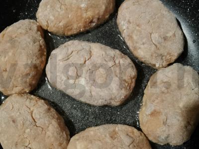 Lašišų kotletai su sūriu Žingsnis 3