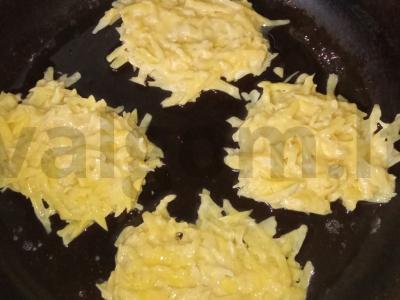 Bulvių blynai su sūriu Žingsnis 7