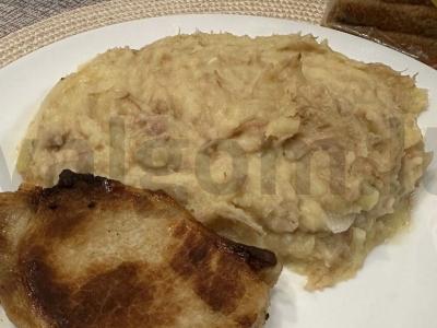 Bulvių košė su troškiniu pagrindine nuotrauka