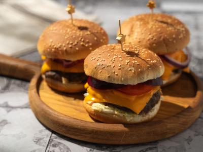 Krevetėmis užpildytas burgeris Žingsnis 7