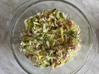 Salotas „Kopūstų salčichonas“ pagrindine nuotrauka