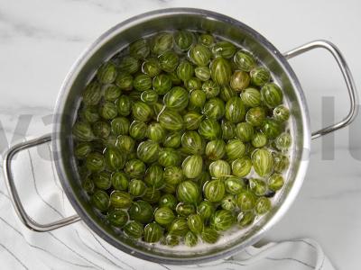 Kryžiuočių uogienė „Carinė“ Žingsnis 4