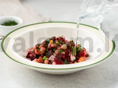 Šaltibarščiai su marinuotomis burokėliais Žingsnis 9