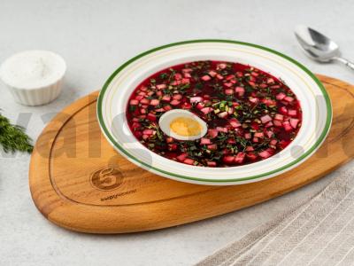 Šaltibarščiai su marinuotomis burokėliais pagrindine nuotrauka