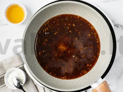 Kalmarai terijaki padaže Žingsnis 3