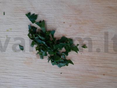 Bulvės su šonine ant iešmelių Žingsnis 2