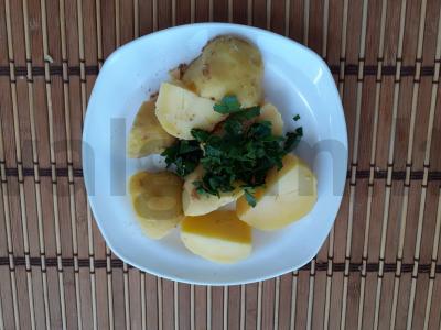 Bulvės su šonine ant iešmelių Žingsnis 3