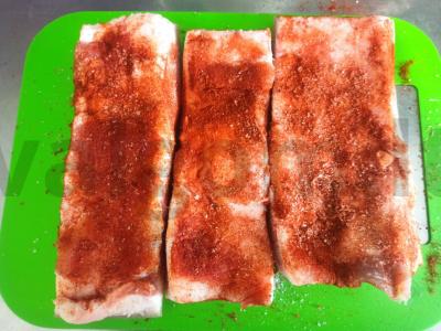 Salo su paprika ir džiovintu krapu Žingsnis 3