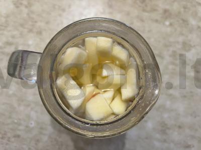 Obuolių užpiltinė iš obuolių „Royal Gala“ Žingsnis 6