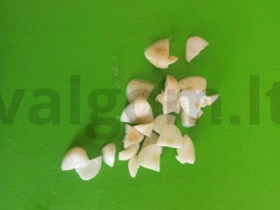 Salo pomidorų sūryje Žingsnis 1