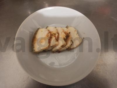 Salo pomidorų sūryje pagrindine nuotrauka