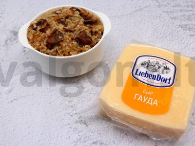 Pirklių kviečiai ir amarantas su grybais, svogūnais ir sūriu Žingsnis 6