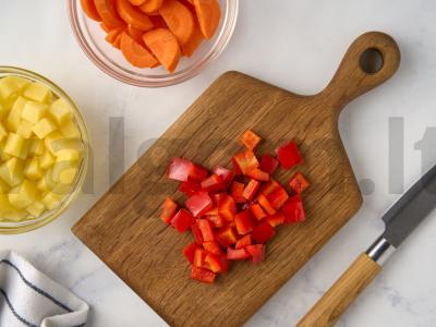 Daržovės su kuskusu Žingsnis 1