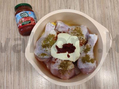 Vištienos blauzdelės su bulvėmis orkaitėje Žingsnis 7