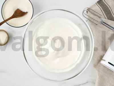 Citrininis šifoninis biskvitinis tortas Žingsnis 3