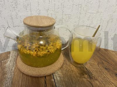 Šaltalankių arbata su mėtomis ir laimu pagrindine nuotrauka