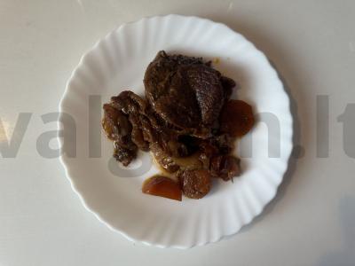 Ossobuco su daržovėmis aluje pagrindine nuotrauka