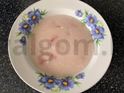 Manų košė su kokosų drožlėmis ir braškėmis kondensuotame piene Žingsnis 6