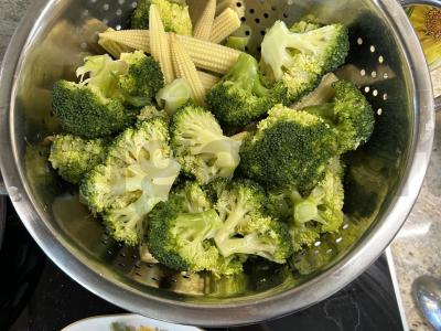 Tailandietiški kepti daržovės Žingsnis 2