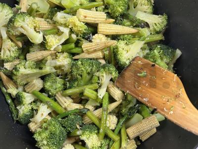 Tailandietiški kepti daržovės Žingsnis 6