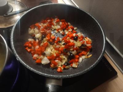 Daržovių sriuba ant ančių sultinio Žingsnis 2