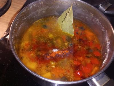 Daržovių sriuba ant ančių sultinio Žingsnis 4