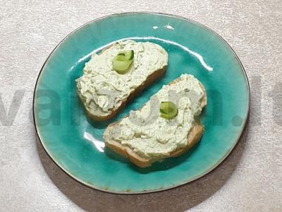 Švelni varškės ir avokado pasta pagrindine nuotrauka