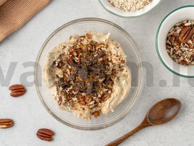 Avižiniai sausainiai su riešutais ir šokoladu Žingsnis 4