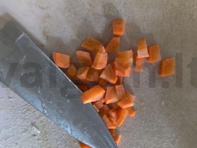 Žirnių ir vištienos sriuba Žingsnis 2