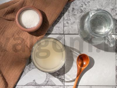 Uogų latte su žemės riešutų sviestu Žingsnis 1