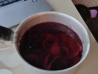 Juodųjų serbentų kompotas su citrina ir obuoliu Žingsnis 2