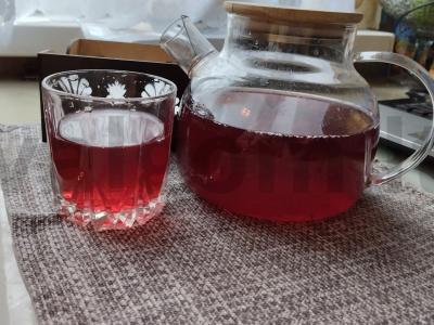 Juodųjų serbentų kompotas su citrina ir obuoliu pagrindine nuotrauka