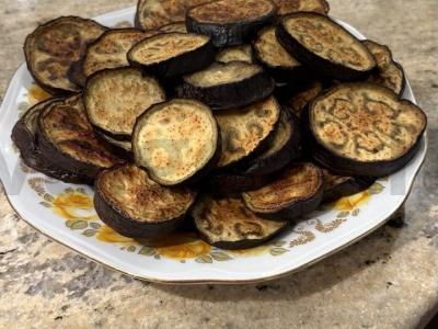 Namų daržovių salotas su baziliku Žingsnis 1