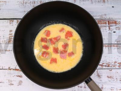 Kiaušiniai su grietinėlėmis ir silkiu Žingsnis 4