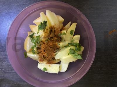 Kaimiški bulvės su špinatais, paprika ir česnaku Žingsnis 5