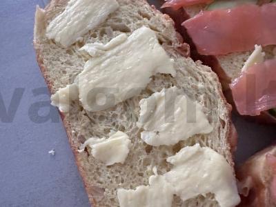 Švelnūs sumuštiniai su lašiša Žingsnis 1