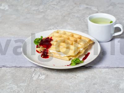 Kokosų miltų vafliai pagrindine nuotrauka