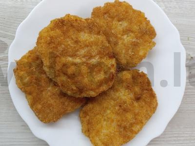 Vištienos kotletai su ryžiais ir paprika pagrindine nuotrauka