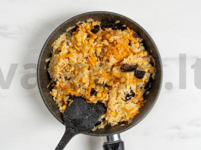 Plovas su džiovintais abrikosais Žingsnis 9