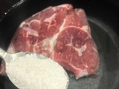 Borsčas „Namų“ su kiauliena Žingsnis 1