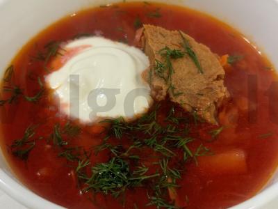 Borsčas „Namų“ su kiauliena pagrindine nuotrauka