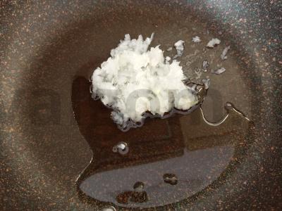 Spagečiai su pomidorų padažu vakarienei Žingsnis 1