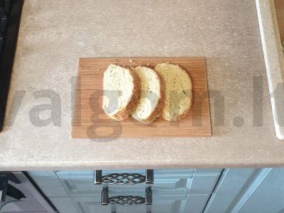 Karšti sumuštiniai su krabų lazdelėmis Žingsnis 1