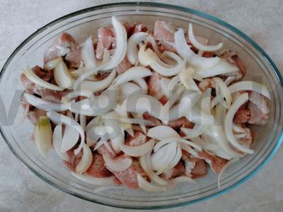 Bulvės su mėsa ir grybais orkaitėje Žingsnis 3